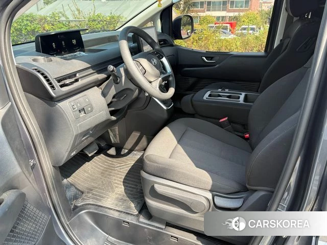 Hyundai Staria 2024 Серый из Кореи, фото 3