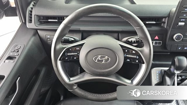 Hyundai Staria 2022 Черный из Кореи, фото 3
