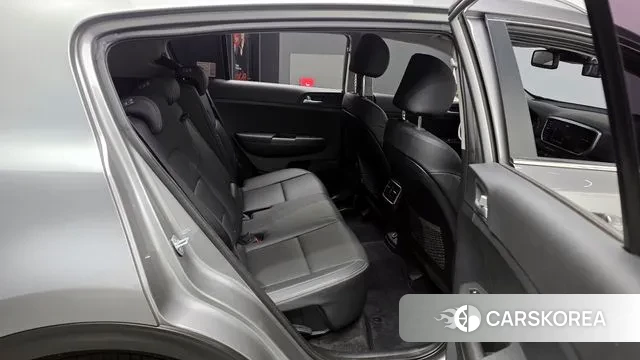 Kia Sportage The Bold 2020 Серый из Кореи, фото 3
