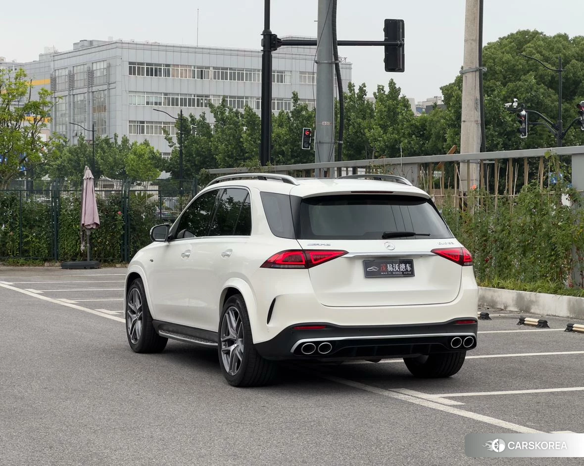 Mercedes-Benz AMG GLE 2023 Белый из Китая, фото 3