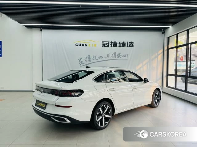 Volkswagen Lamando 2024 Белый из Китая, фото 3