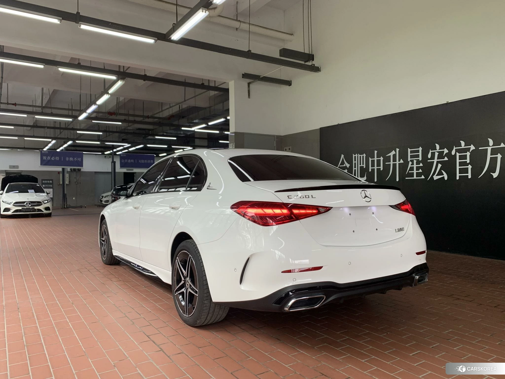 Mercedes-Benz C-class 2024 Белый из Китая, фото 3
