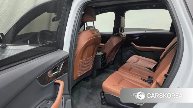 Audi Q7 (4M) 2023 Белый из Кореи, фото 3