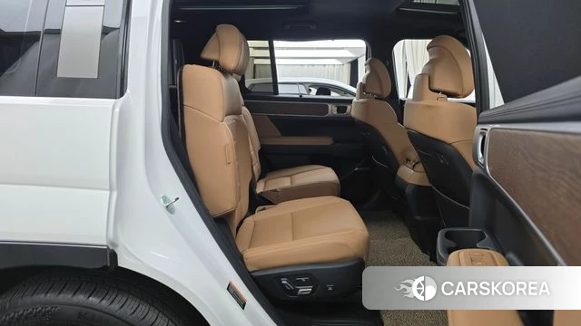 Hyundai Santa Fe (MX5) 2023 Белый из Кореи, фото 3