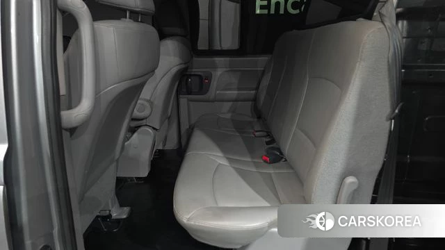 Hyundai The New Grand Starex 2018 Серебряный из Кореи, фото 3