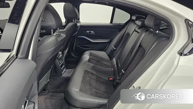 BMW 3 Series (G20) 2022 Белый из Кореи, фото 3