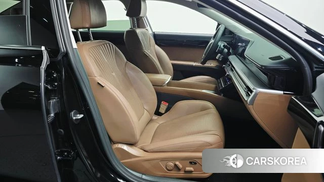 Hyundai Grandeur (GN7) 2023 Черный из Кореи, фото 3