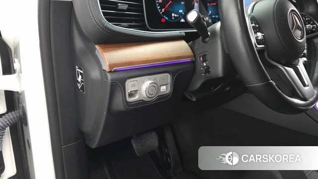 Mercedes-Benz GLE-Class W167 2021 Белый из Кореи, фото 3