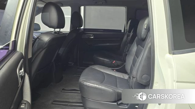 Ssangyong Korando Turismo 2019 Белый из Кореи, фото 3