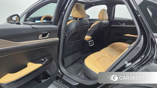 Kia K5 3rd generation 2023 Черный из Кореи, фото 3
