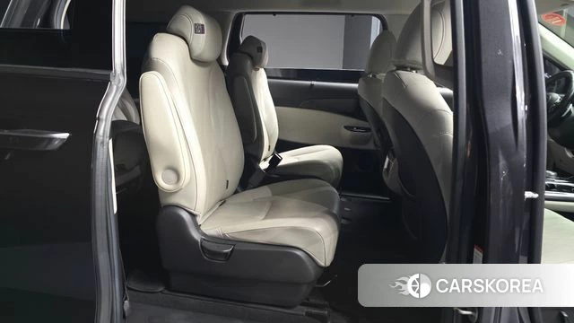 Kia Carnival 4th generation 2020 Серый из Кореи, фото 3