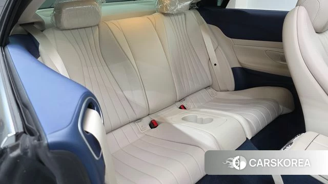 Mercedes-Benz E-Class W213 2022 Черный из Кореи, фото 3