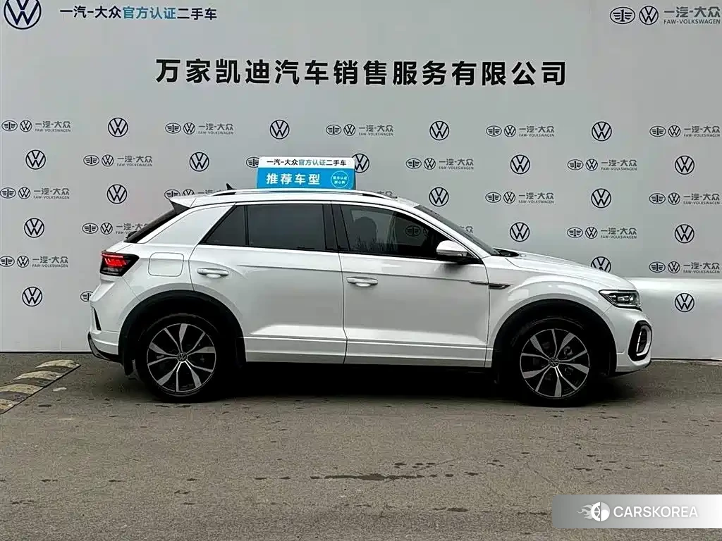 Volkswagen T-Roc 2026 Белый из Китая, фото 3