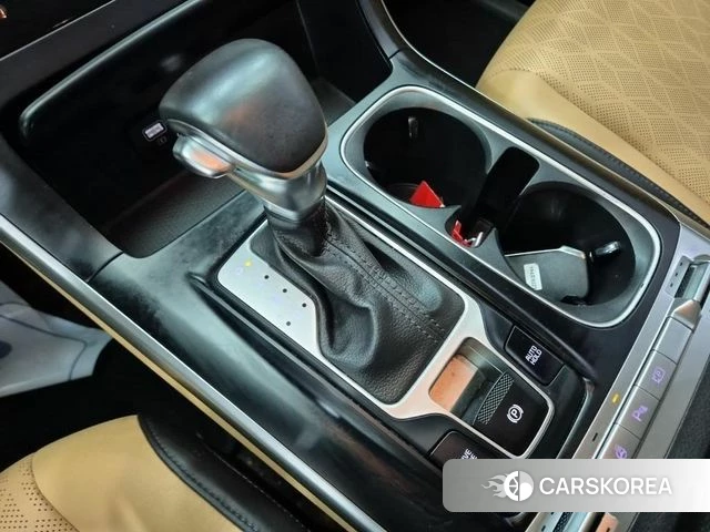 Kia Carnival 4th generation 2022 Белый из Кореи, фото 3