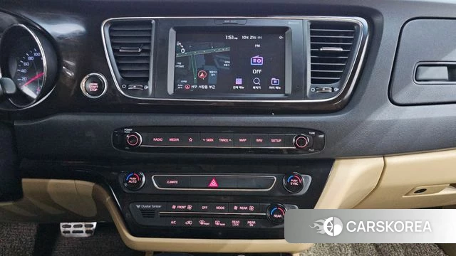 Kia The New Carnival 2018 Белый из Кореи, фото 3