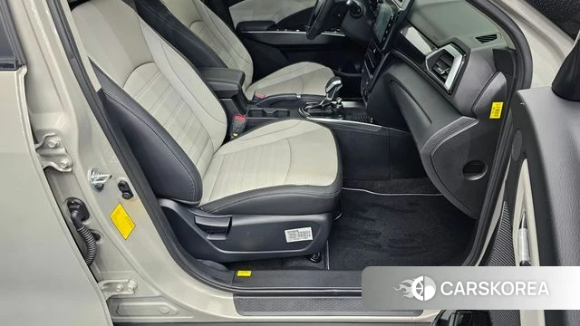 Ssangyong The New Tivoli 2026 Жемчужный цвет из Кореи, фото 3