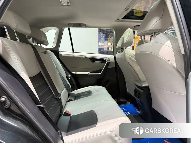 Toyota Wildlander 2021 Черный из Китая, фото 3