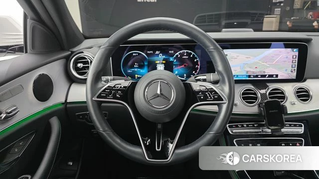 Mercedes-Benz E-Class W213 2021 Белый из Кореи, фото 3