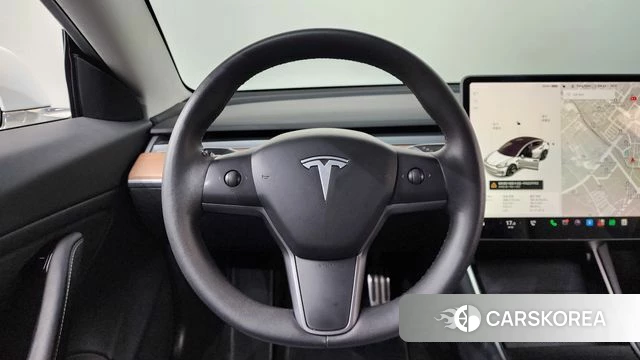 Tesla Model 3 2020 Белый из Кореи, фото 3