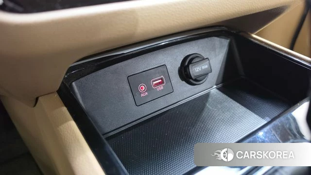Kia The New Carnival 2018 Белый из Кореи, фото 3