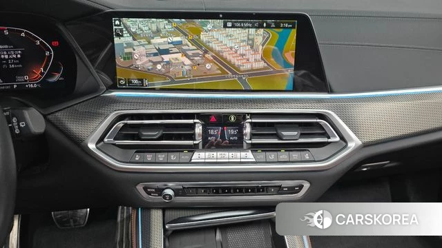 BMW X5 (G05) 2021 Черный из Кореи, фото 3