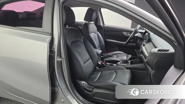 Kia Come New K3 2019 Серый из Кореи, фото 3