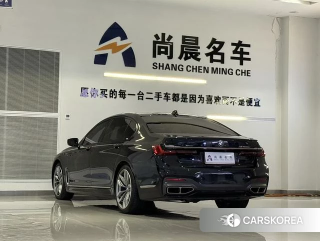 BMW 7 series 2021 Черный из Китая, фото 3