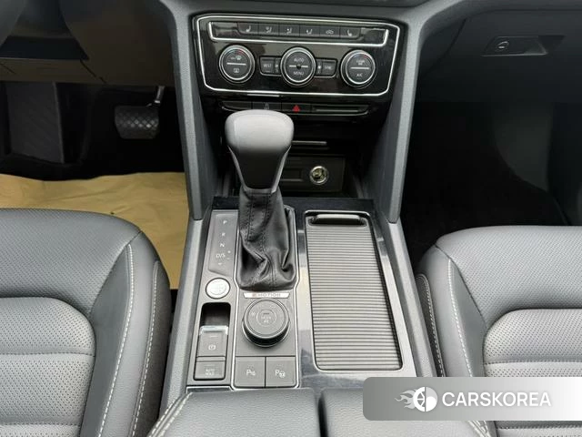 Volkswagen Teramont 2021 Черный из Китая, фото 3
