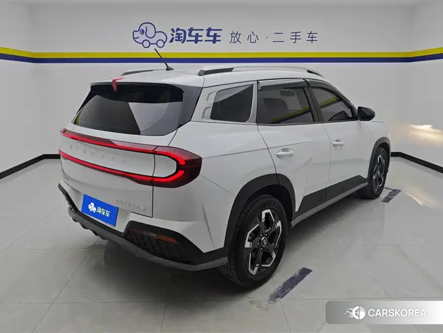 Hyundai ix35 2023 Белый из Китая, фото 3
