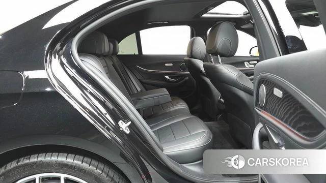 Mercedes-Benz E-Class W213 2020 Черный из Кореи, фото 3