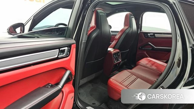 Porsche Cayenne (PO536) 2022 Черный из Кореи, фото 4