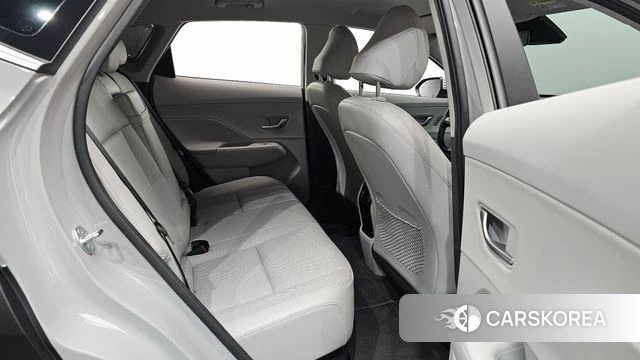 Hyundai Kona Hybrid (SX2) 2023 Серебряный из Кореи, фото 3