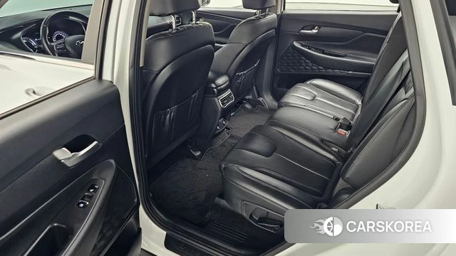 Hyundai The New Santa Fe 2022 Белый из Кореи, фото 3