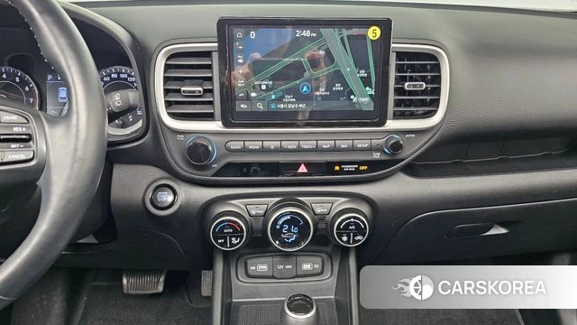Hyundai Venue 2021 Белый из Кореи, фото 3
