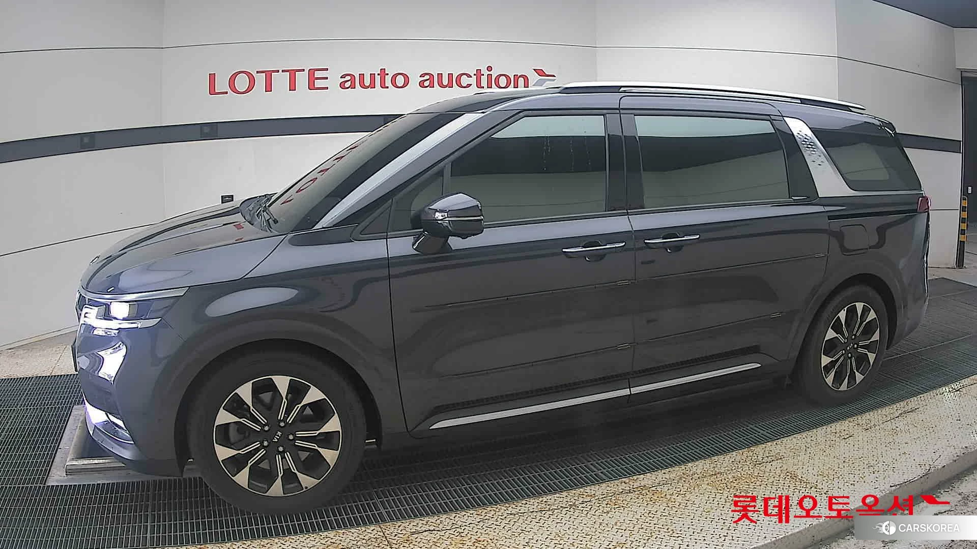 Kia Carnival Limousine 2021 Другое из Кореи, фото 3