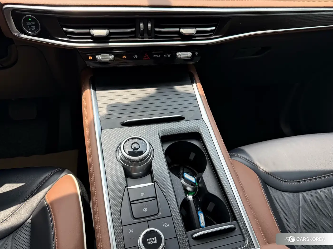 Ford Explorer 2023 Белый из Китая, фото 4