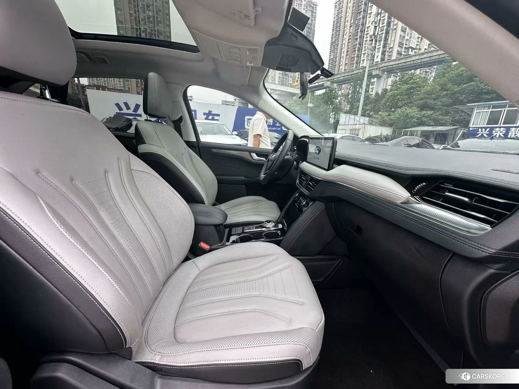 Ford Escape 2020 Синий из Китая, фото 3