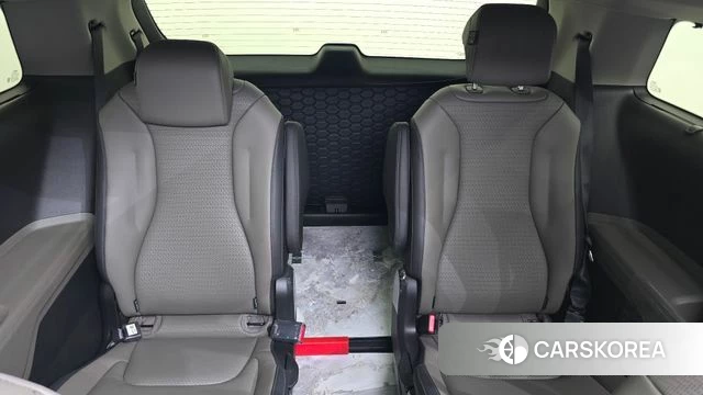Kia The New Carnival 4th Generation 2026 Белый из Кореи, фото 4