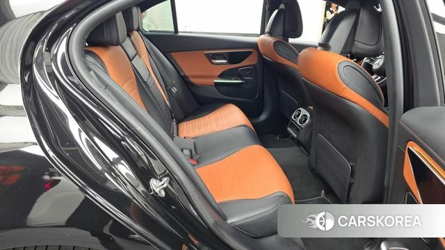 Mercedes-Benz C-Class W206 2023 Черный из Кореи, фото 3