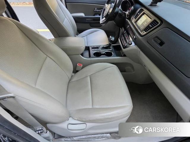 Kia The New Carnival 2019 Черный из Кореи, фото 3