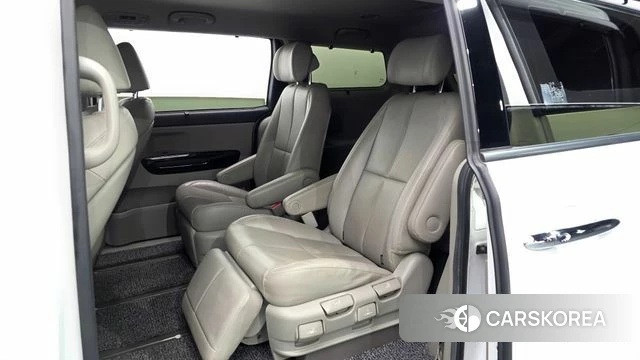 Kia The New Carnival 2018 Белый из Кореи, фото 3