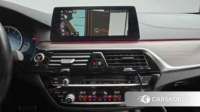 BMW 5 Series (G30) 2018 Синий из Кореи, фото 3