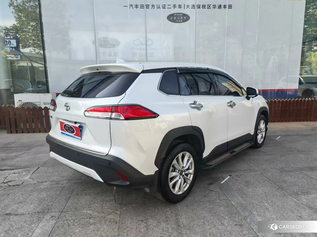 Toyota Corolla 2024 Белый из Китая, фото 3
