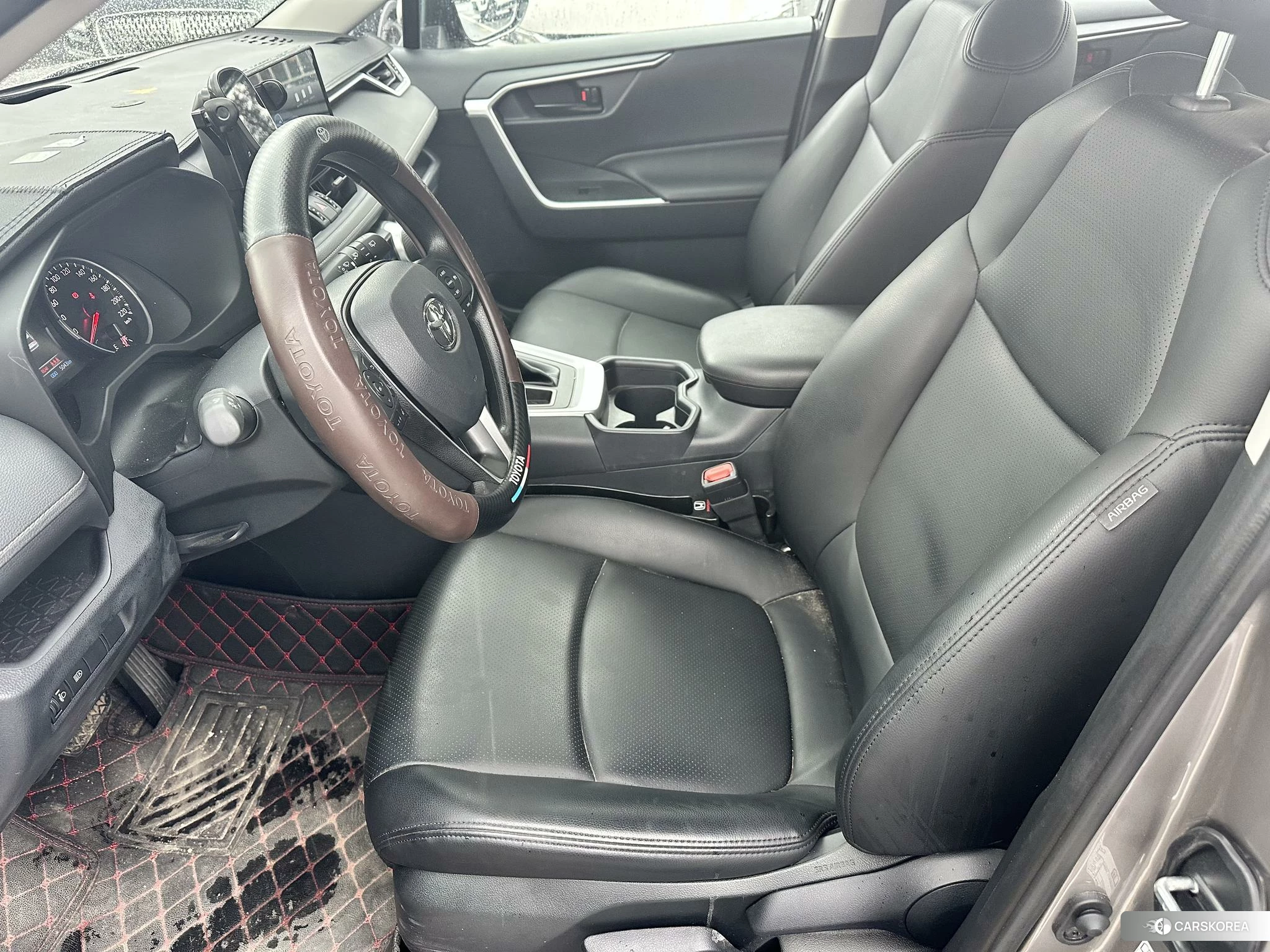 Toyota RAV4 2023 Серебристо-серый из Китая, фото 3