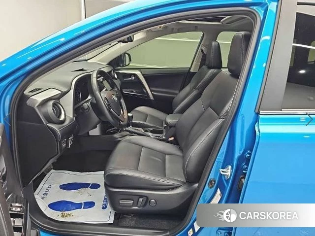 Toyota RAV4 2018 Синий из Кореи, фото 3