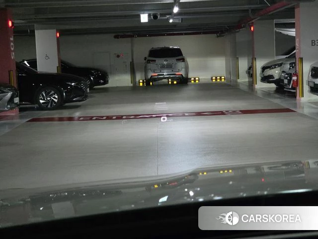 Porsche Cayenne (PO536) 2022 Серебристо-серый из Кореи, фото 3