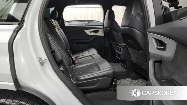 Audi Q7 (4M) 2023 Белый из Кореи, фото 3