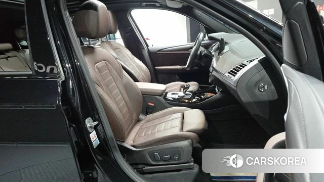 BMW X3 (G01) 2024 Черный из Кореи, фото 3