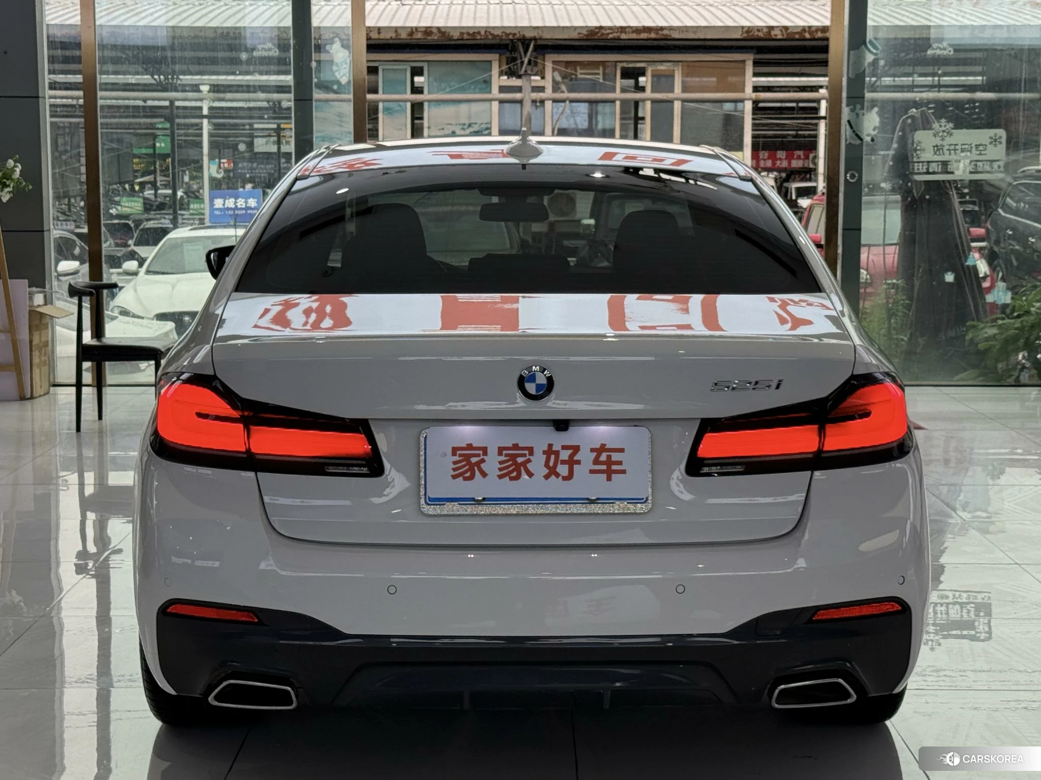 BMW 5 series 2020 Белый из Китая, фото 3