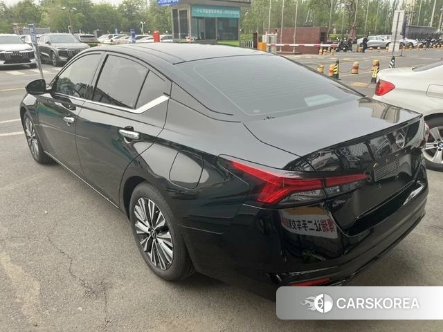 Nissan Altima 2025 Черный из Китая, фото 3